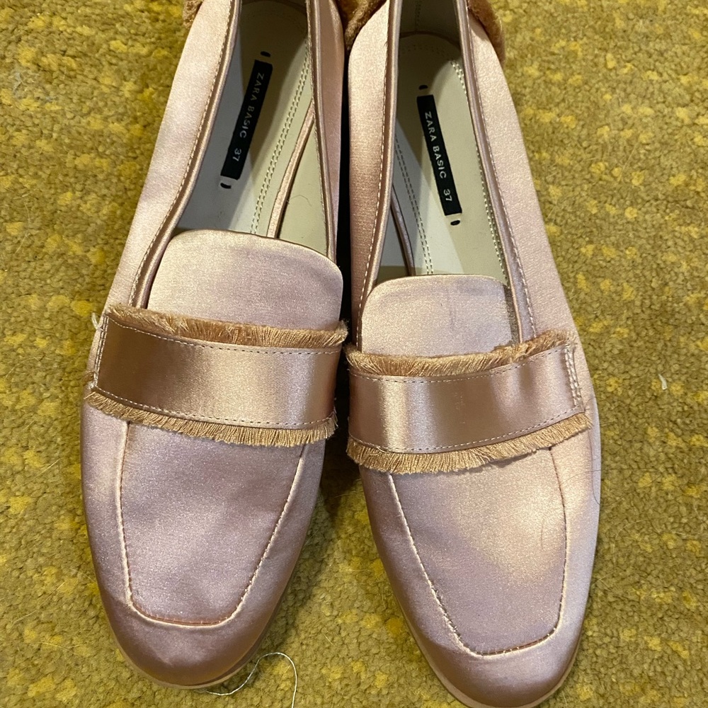 Zara flats